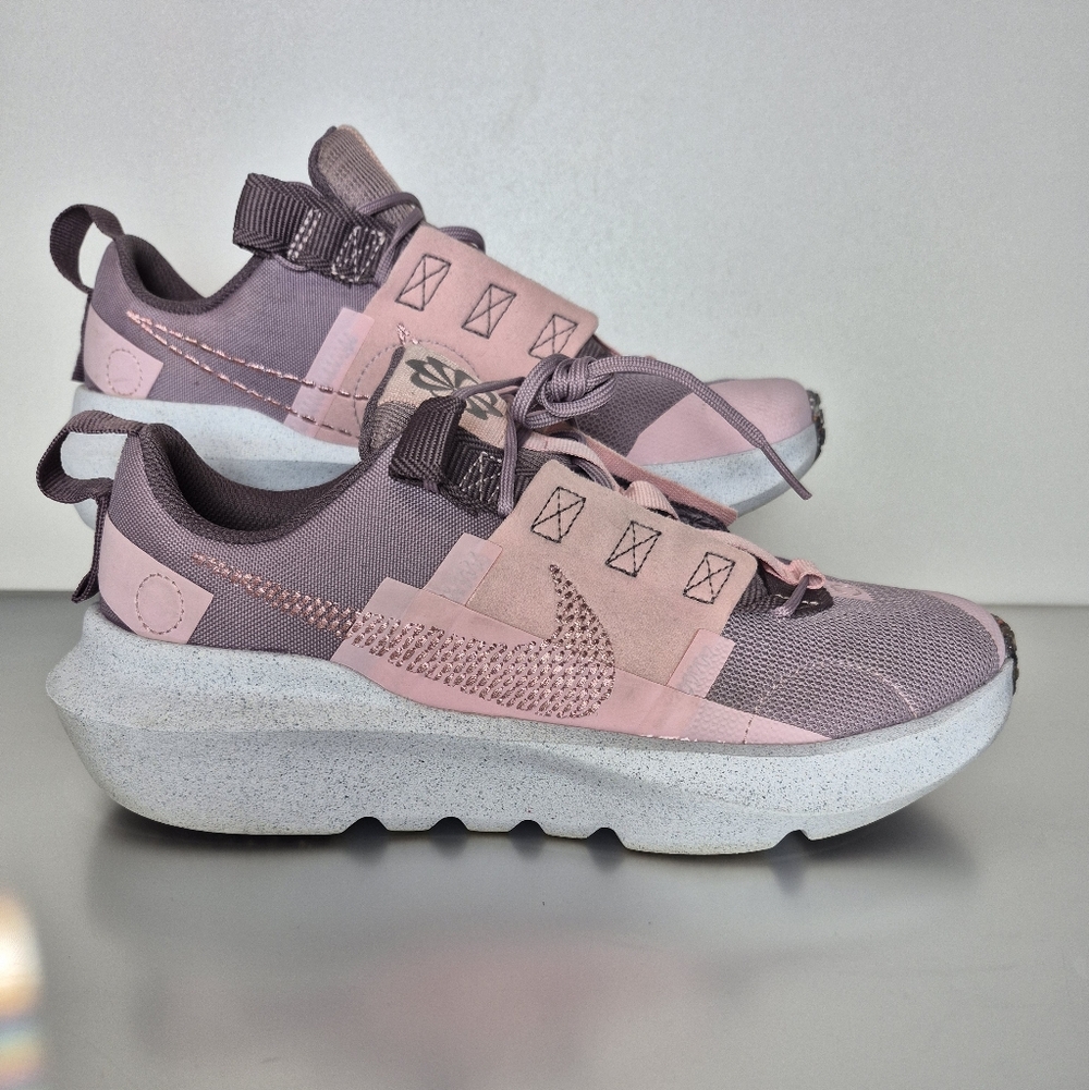 Nike Pink Mauve Lightweight Cushioned, Size W5.5, Used, Good Conditions.